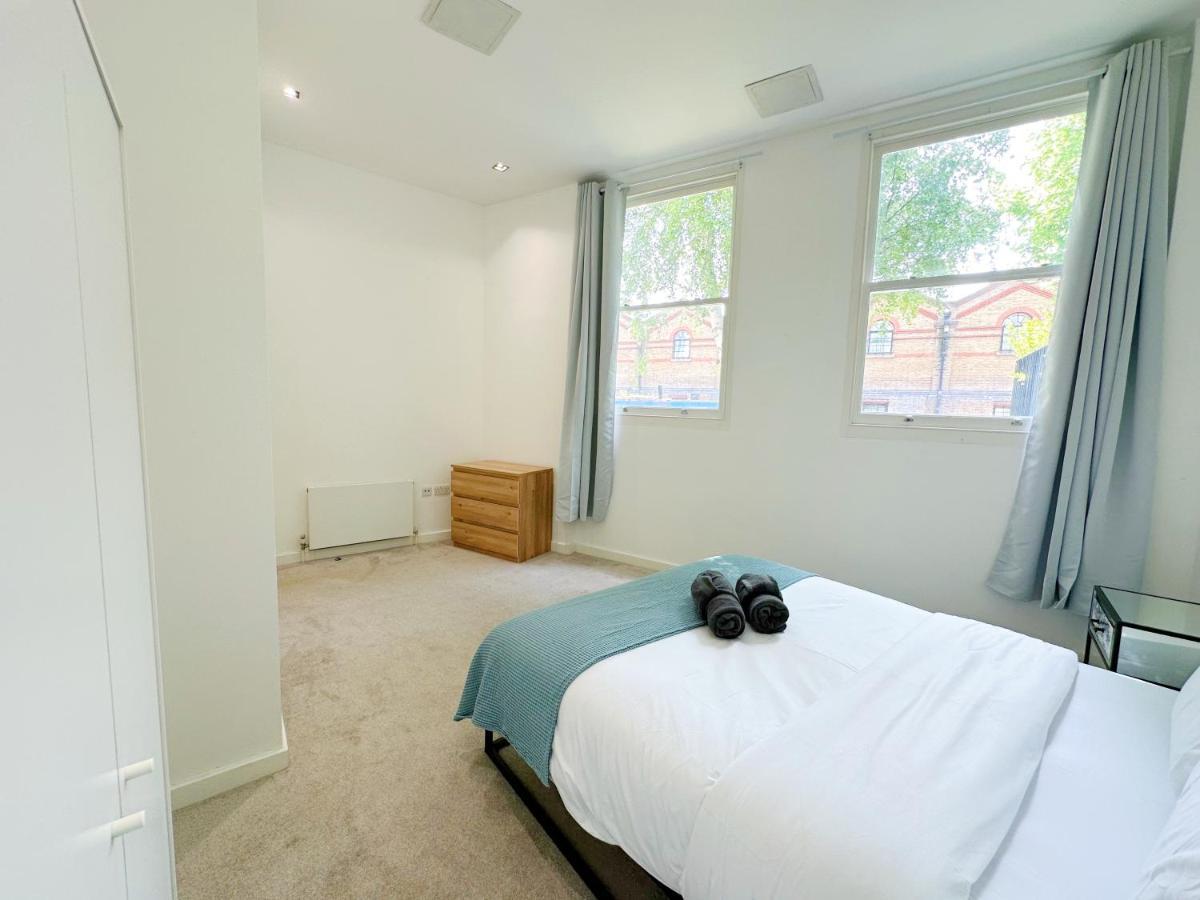 Portobello Dock Canalside Apartment London Exterior foto